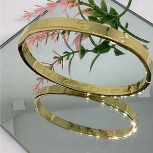NWT! GOLD PLATED LOVE BRACELET
